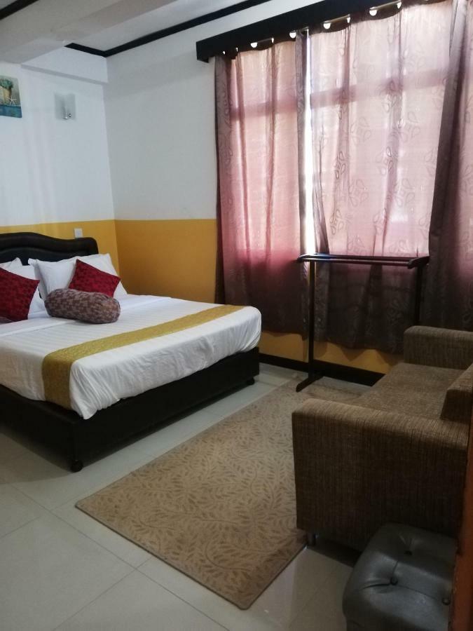Beach Arena Inn Хулхумале Екстер'єр фото